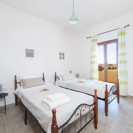 Juliana's House Αγία Άννα